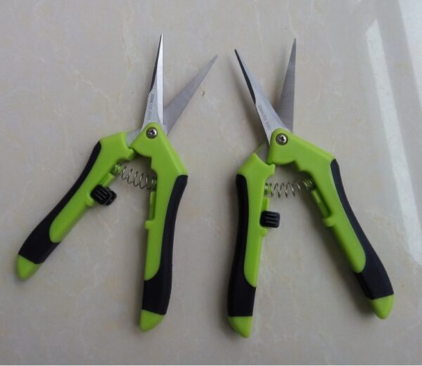 Pruning gardening scissors - Image 5